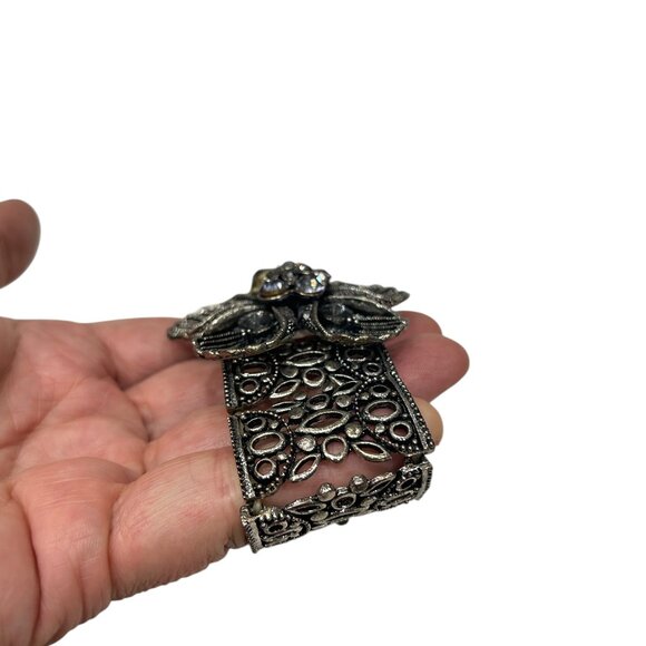 Vintage Diamanté Flower Hinged‎ Bangle Bracelet Burnished Silver Art Deco Bold - Picture 5 of 8